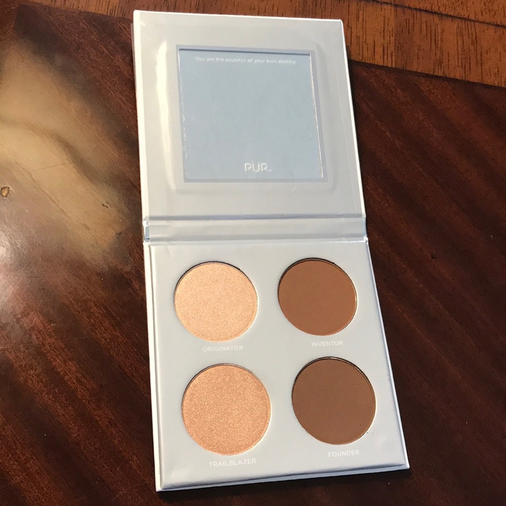 PUR cosmetic sculptor face palette